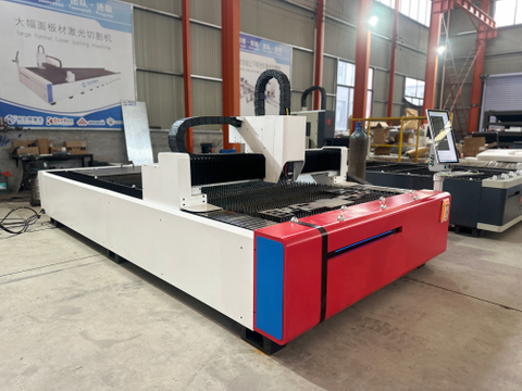 1530-2KW Fiber Laser Cutting Machine High Precision & Versatility